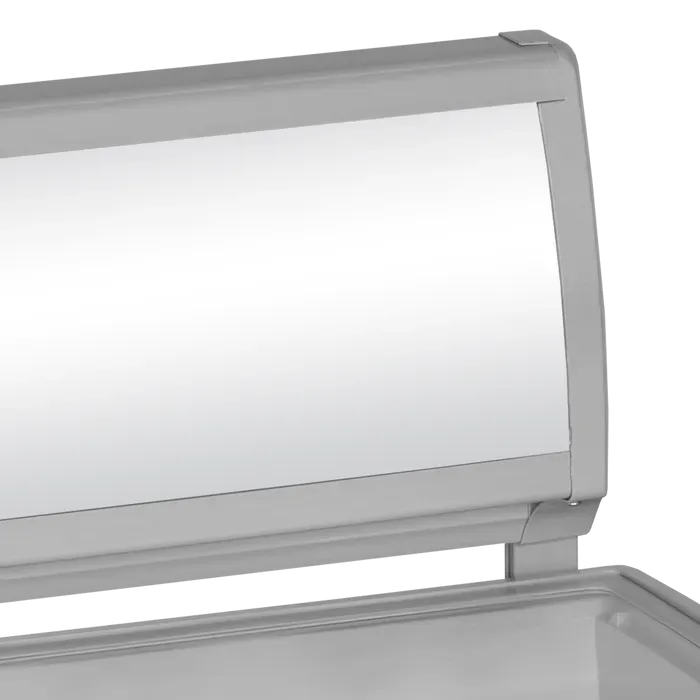 arcón_congelador_con_toldo_iluminado_3.webp